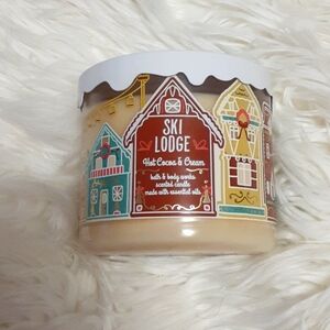 NWT Bath & Body Works Ski Lodge Scented Candle 14.5 Oz.